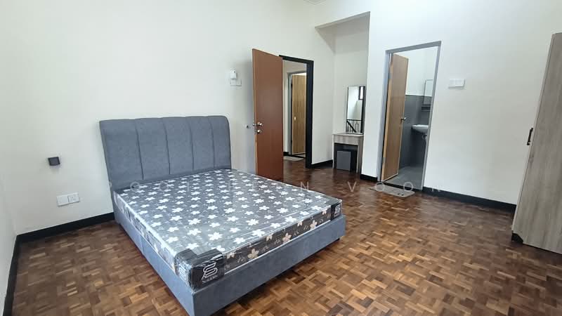 Rumah Teres 2 Tingkat untuk Disewa di Taman Pelangi (Johor Bahru) - Pooi Leen Voon - Bedroom - PropertyGuru.com.my