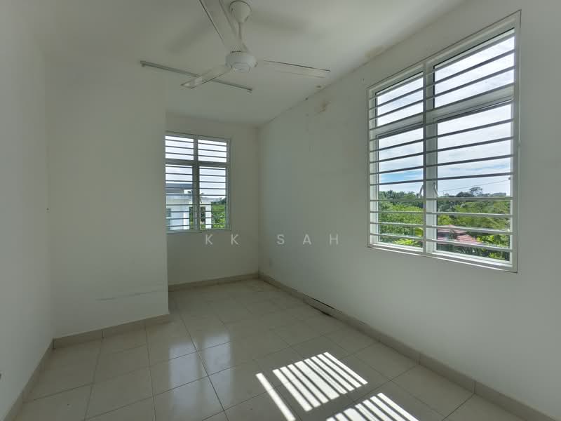 2-storey Terraced House for Sale in Semenyih (Selangor) - KK Sah - PropertyGuru.com.my