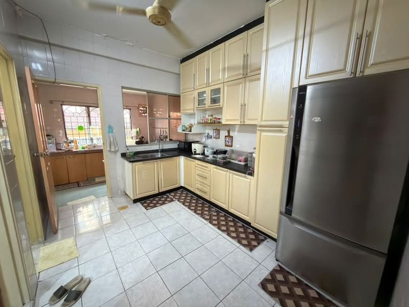 2-storey Terraced House for Sale in Bukit Rahman Putra (Sungai Buloh) - Kelly Kok - PropertyGuru.com.my