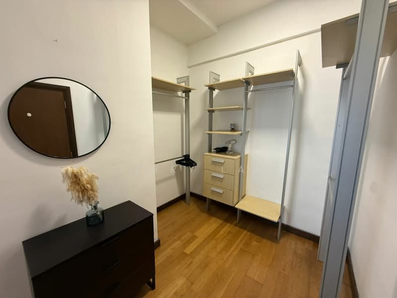 Service Residence for Sale at Regalia Residence - Terry Law - PropertyGuru.com.my