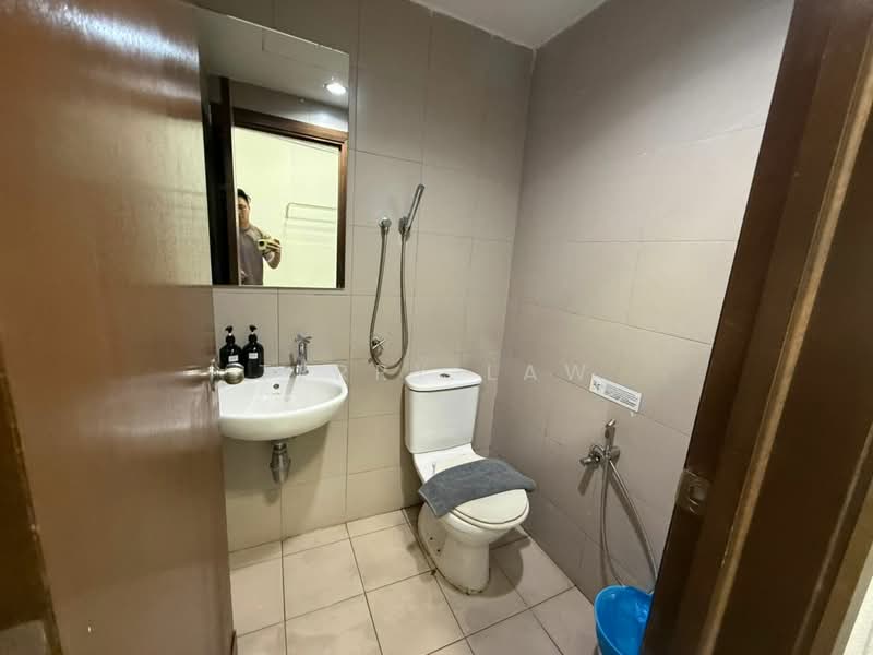 Service Residence for Sale at Regalia Residence - Terry Law - PropertyGuru.com.my