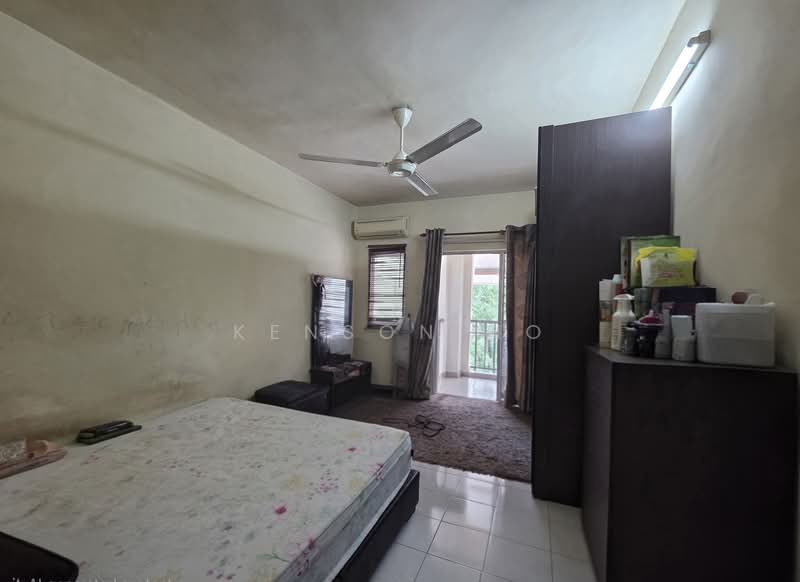 Townhouse for Sale in Batu Caves (Selangor) - Kenson Ho - Bedroom - PropertyGuru.com.my