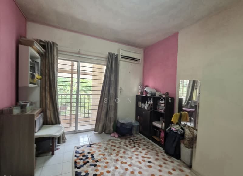 Townhouse for Sale in Batu Caves (Selangor) - Kenson Ho - Bedroom - PropertyGuru.com.my