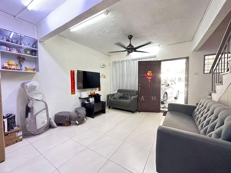 2-storey Terraced House for Sale in Taman Bukit Rawang Jaya (Rawang) - Elwin Mah - PropertyGuru.com.my