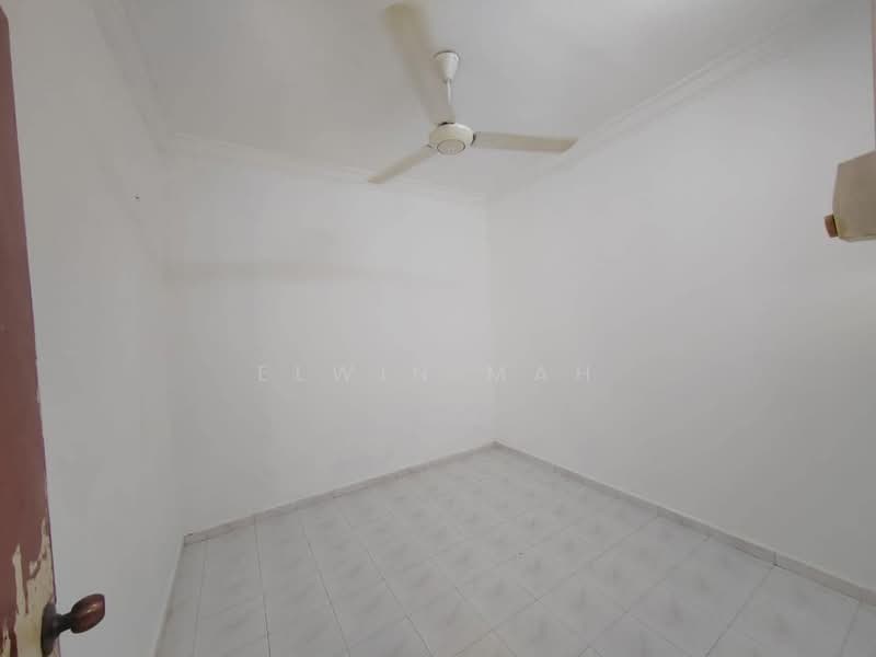 Rumah Teres 1 Tingkat untuk Dijual di Taman Garing Utama (Rawang) - Elwin Mah - PropertyGuru.com.my