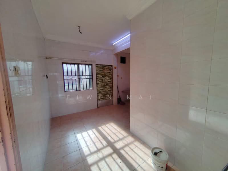 Rumah Teres 1 Tingkat untuk Dijual di Taman Garing Utama (Rawang) - Elwin Mah - PropertyGuru.com.my