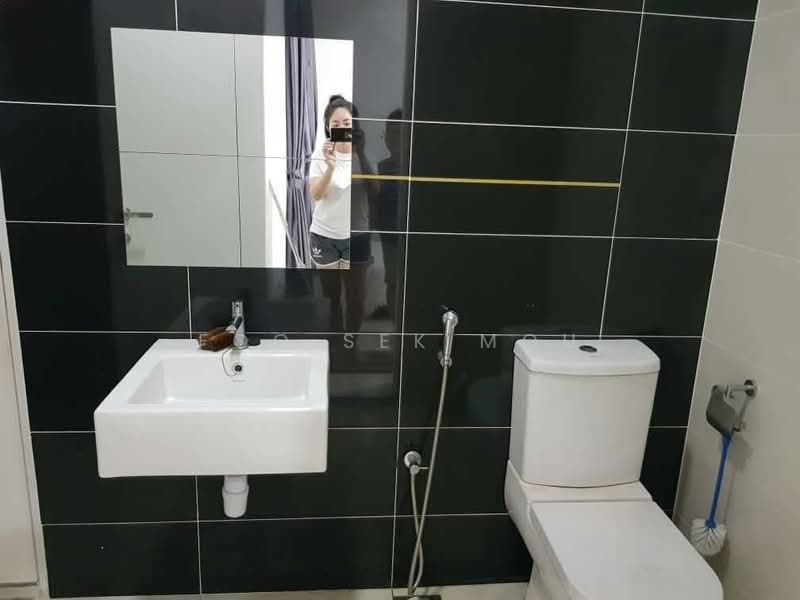 Service Residence for Sale at Skypod Residence - Foo Sek Mou - PropertyGuru.com.my