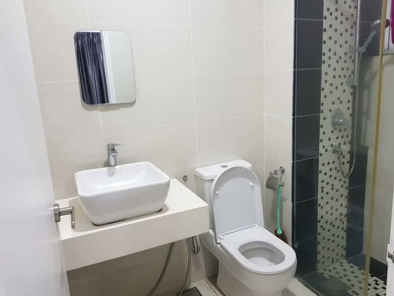 Service Residence for Sale at Skypod Residence - Foo Sek Mou - PropertyGuru.com.my