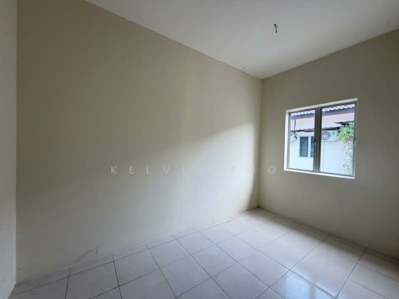 1-storey Terraced House for Sale in Teluk Intan (Perak) - Kelvin Foo - PropertyGuru.com.my