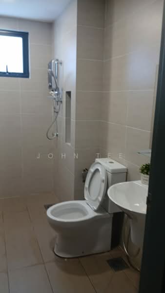 Servis Apartment untuk Disewa di TRIO By Setia - John Tee - Bathroom - PropertyGuru.com.my