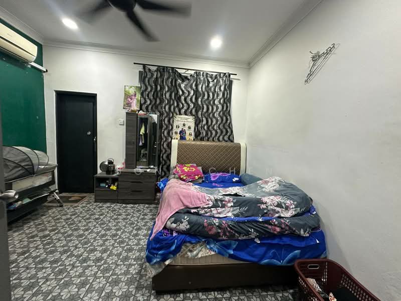 Rumah Teres 2 Tingkat untuk Dijual di Taman Seri Orkid (Skudai) - Jong Chen - Bedroom - PropertyGuru.com.my