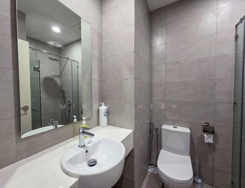 Servis Apartment untuk Disewa di Dorsett Waterfront Subang - Mindy Cheah - Bathroom - PropertyGuru.com.my