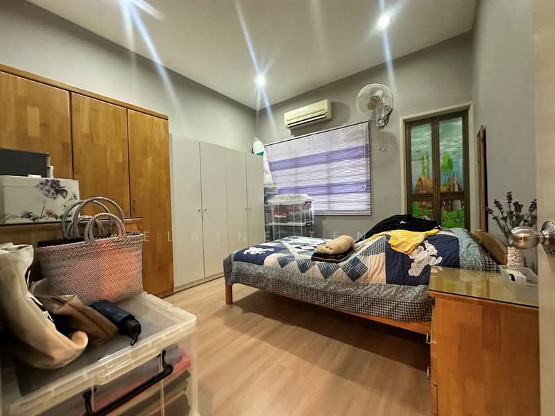 Rumah Teres untuk Dijual di Bandar Botanic (Klang) - Elaine Teng - Bedroom - PropertyGuru.com.my