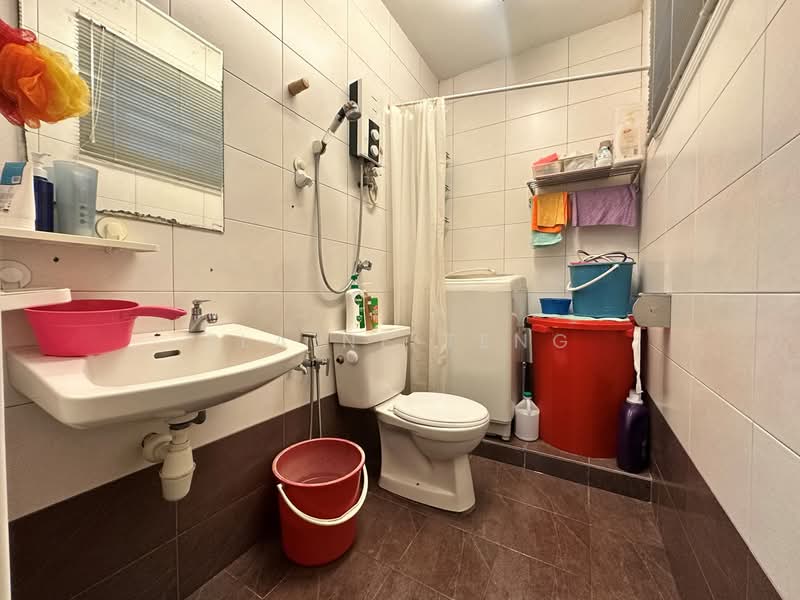 Rumah Teres untuk Dijual di Bandar Botanic (Klang) - Elaine Teng - Bathroom - PropertyGuru.com.my