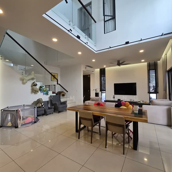 Semi-Detached House for Sale in Jade Hills (Kajang) - Jeremy Yong - Living Room - PropertyGuru.com.my
