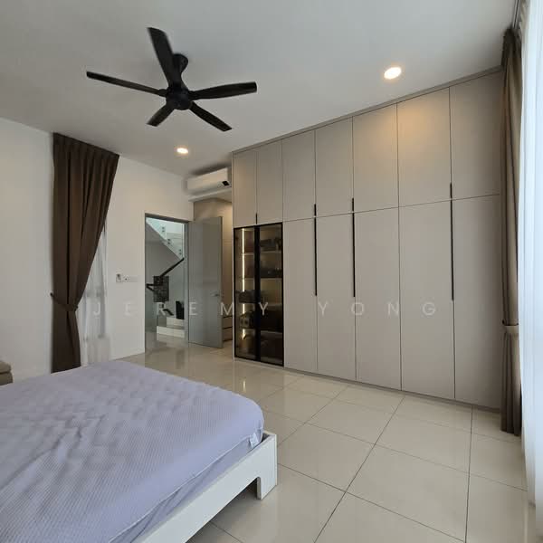 Semi-Detached House for Sale in Jade Hills (Kajang) - Jeremy Yong - Bedroom - PropertyGuru.com.my