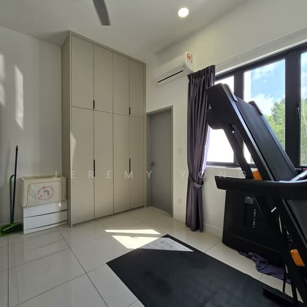 Semi-Detached House for Sale in Jade Hills (Kajang) - Jeremy Yong - Gym - PropertyGuru.com.my