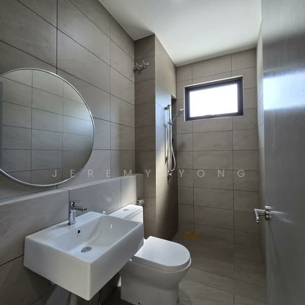 Semi-Detached House for Sale in Jade Hills (Kajang) - Jeremy Yong - Bathroom - PropertyGuru.com.my