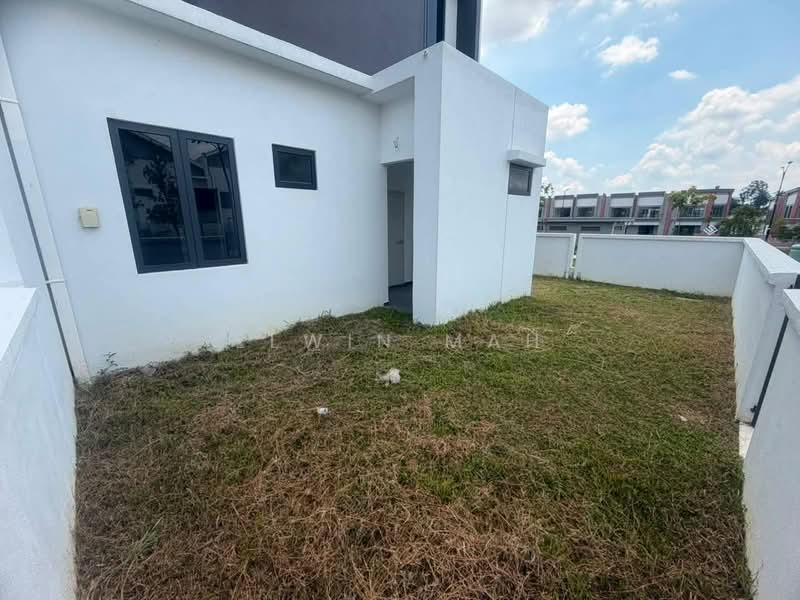 2-storey Terraced House for Sale in Bandar Gamuda Gardens (Rawang) - Elwin Mah - Exterior - PropertyGuru.com.my