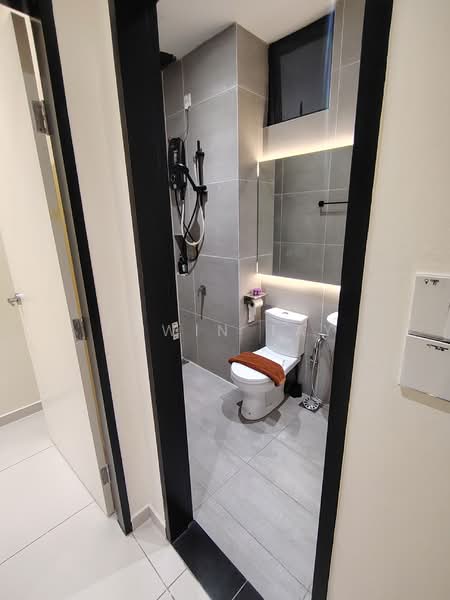 Servis Apartment untuk Dijual di Space Residency - Edwin Tay - bathroom outside - PropertyGuru.com.my