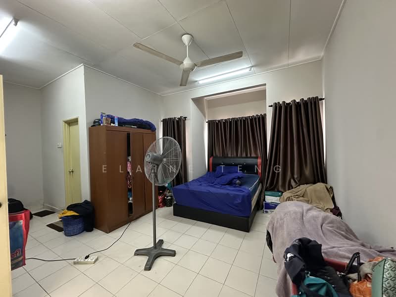 2-storey Terraced House for Sale in Klang (Selangor) - Elaine Teng - Bedroom - PropertyGuru.com.my