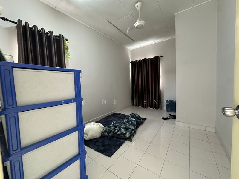 2-storey Terraced House for Sale in Klang (Selangor) - Elaine Teng - Bedroom - PropertyGuru.com.my