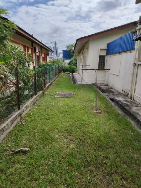 Bungalow for Sale in Taman Kanagapuram (Petaling Jaya) - Ann Lim - Exterior - PropertyGuru.com.my