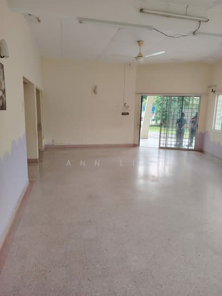 Bungalow for Sale in Taman Kanagapuram (Petaling Jaya) - Ann Lim - Living Room - PropertyGuru.com.my