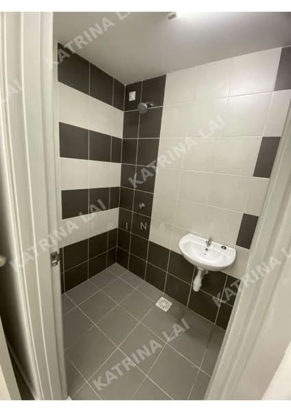 Service Residence for Rent at Residensi Emas - Katrina Lai - Bathroom - PropertyGuru.com.my