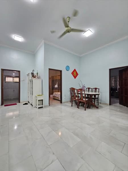 Bungalow for Sale in Taman Melodies (Johor Bahru) - Yik Tat - PropertyGuru.com.my