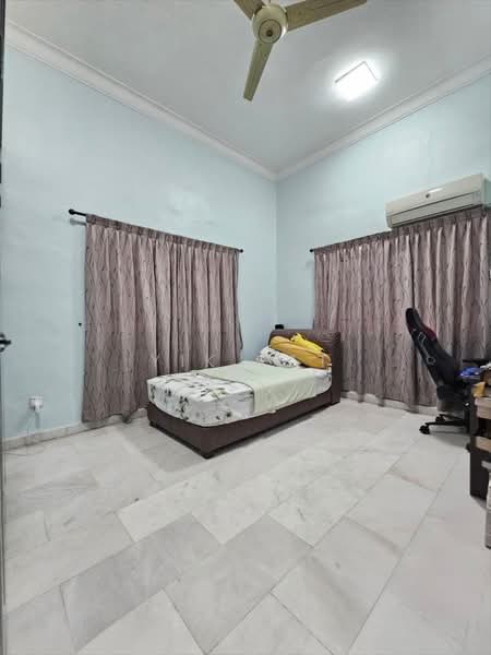 Bungalow for Sale in Taman Melodies (Johor Bahru) - Yik Tat - PropertyGuru.com.my