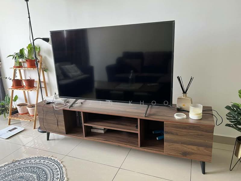 Condominium for Sale at Upper East @ Tiger Lane - Qazin Khoo - Living Room - PropertyGuru.com.my