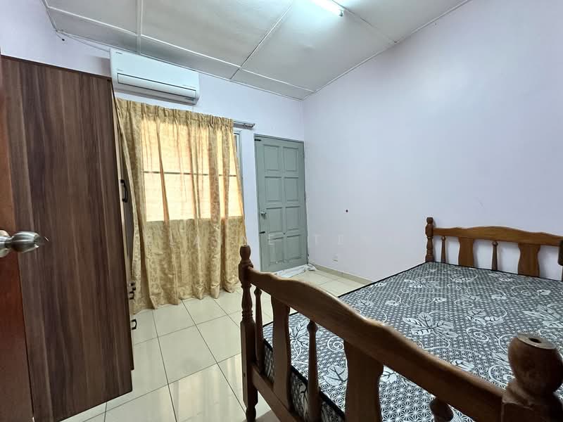 Rumah Teres 2 Tingkat untuk Dijual di Taman Desawan (Klang) - Elaine Teng - Bedroom - PropertyGuru.com.my