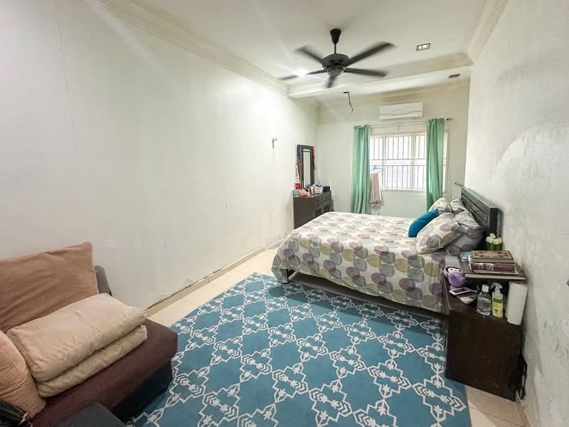 Rumah Teres 2 Tingkat untuk Dijual di Seksyen 23 (Shah Alam) - Ashraff Daniel - PropertyGuru.com.my