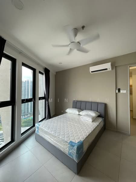 Servis Apartment untuk Disewa di YOLO Signature Suites - Jasminn Tan - Bedroom - PropertyGuru.com.my