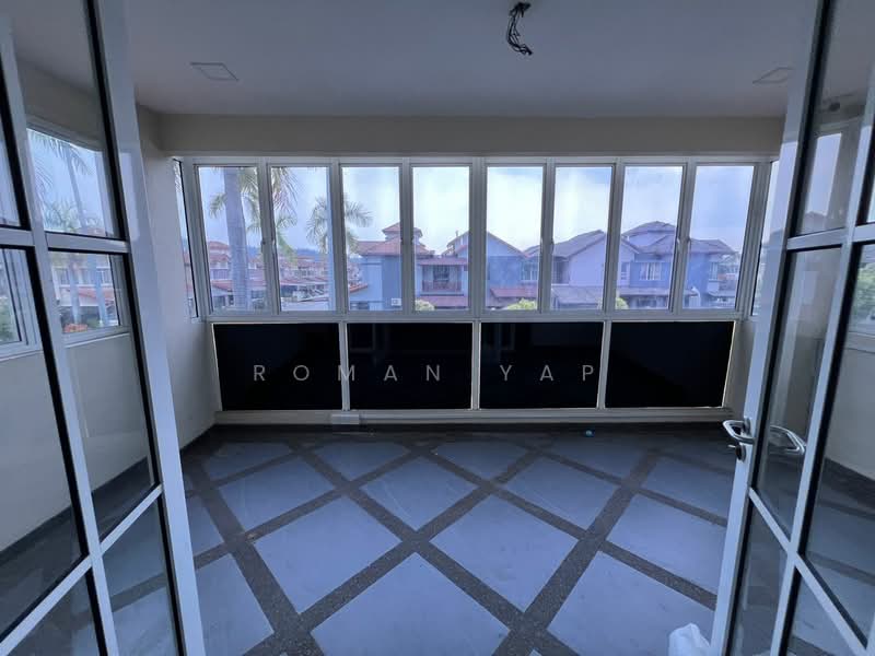 Rumah Berkembar untuk Dijual di Rawang (Selangor) - Roman Yap - PropertyGuru.com.my