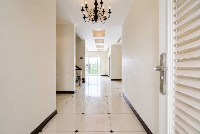 Semi-Detached House for Sale in Taman Cemerlang (Gombak) - Ashraff Daniel - Corridor - PropertyGuru.com.my