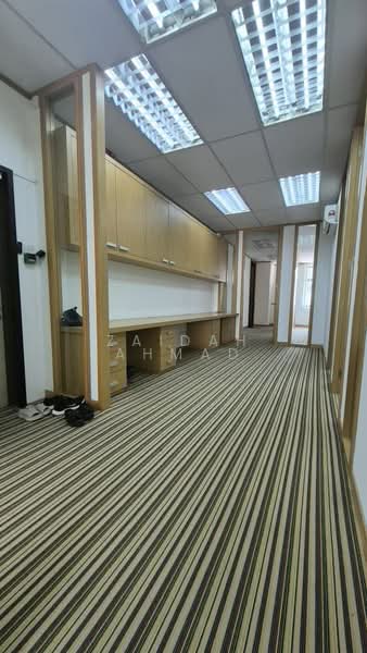 Shop / Office for Sale in Presint 15 (Putrajaya) - Zaidah Ahmad - Corridor - PropertyGuru.com.my