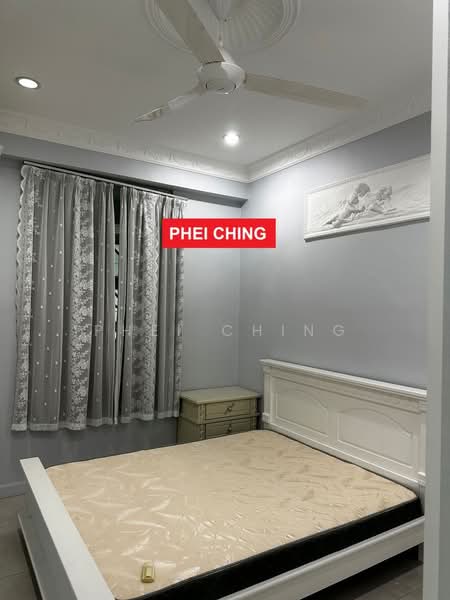 Kondominium untuk Dijual di The Brezza - Phei Ching - Bedroom - PropertyGuru.com.my