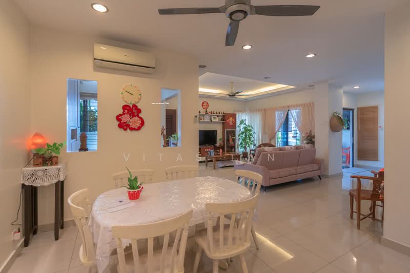 Rumah Teres 2 Tingkat untuk Dijual di Klang (Selangor) - Vitas Tan - Living Room - PropertyGuru.com.my