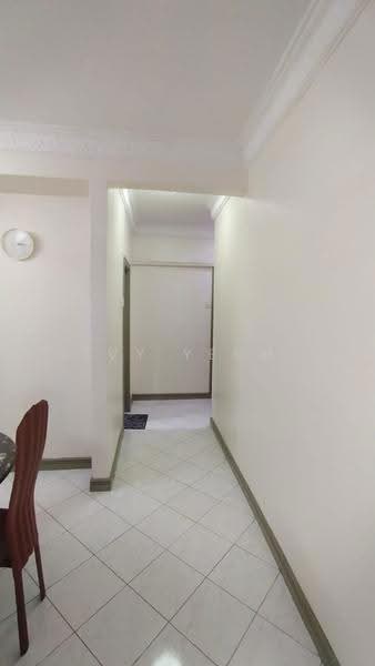 Condominium for Sale at Sri York Condominium - Ivy Yeoh - Corridor - PropertyGuru.com.my