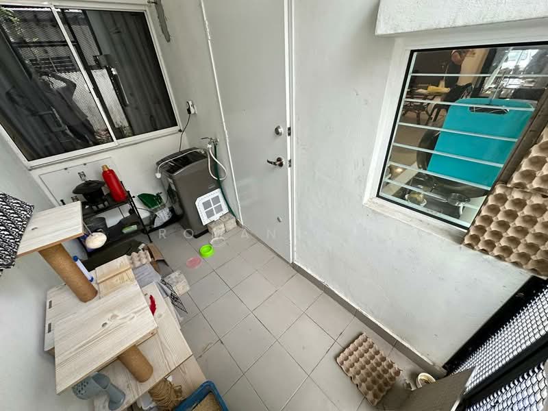 Semi-Detached House for Sale in Rawang (Selangor) - Roman Yap - Balcony - PropertyGuru.com.my
