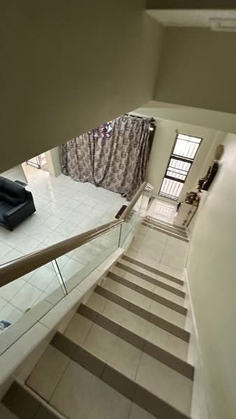 Rumah Teres 2 Tingkat untuk Disewa di New Pasir Puteh (Ipoh) - Kelvin Chong - Living Room - PropertyGuru.com.my