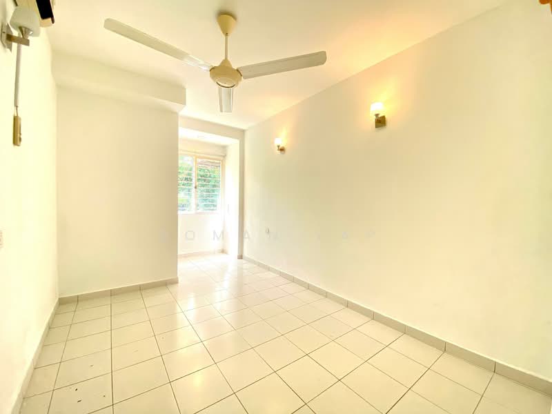 Rumah Teres untuk Dijual di Bandar Country Homes (Rawang) - Roman Yap - PropertyGuru.com.my
