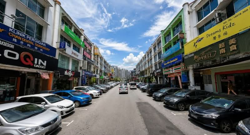 Shop / Office for Sale in Klang (Selangor) - Helen Wan - Exterior - PropertyGuru.com.my