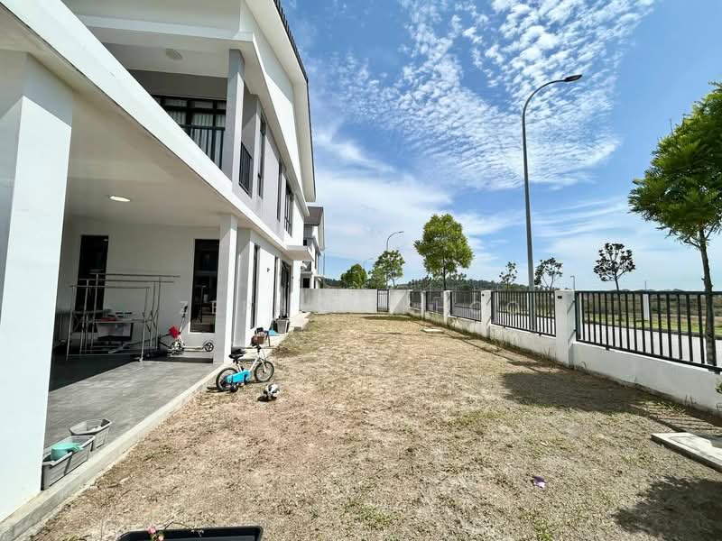 Rumah Teres untuk Disewa di Iskandar Puteri (Nusajaya) (Johor) - Zephyr Khoo - Exterior - PropertyGuru.com.my