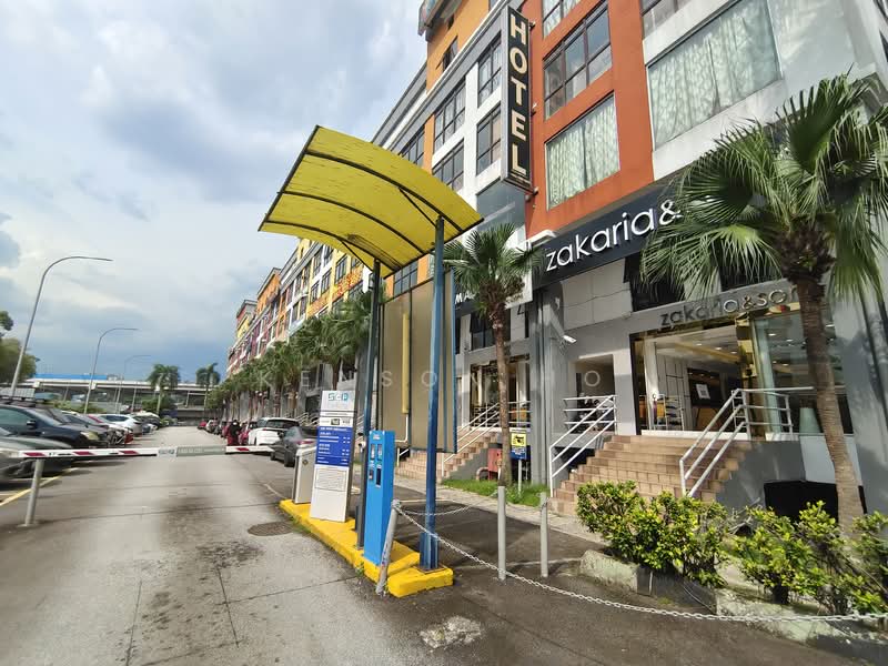 Shop / Office for Sale in Ampang Jaya (Ampang) - Kenson Ho - Exterior - PropertyGuru.com.my