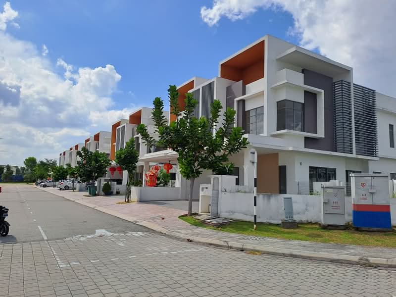 Semi-Detached House for Sale in Kajang (Selangor) - Tony YY - PropertyGuru.com.my