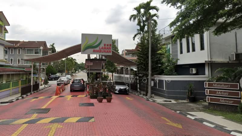2.5-storey Terraced House for Sale in Laman Rimbunan (Kepong) - Edwin Wong - Exterior - PropertyGuru.com.my