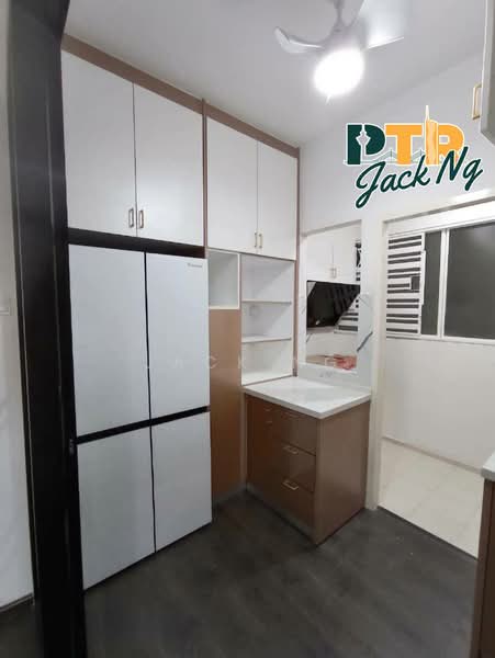 Pangsapuri untuk Disewa di Residensi Pauh Permai - Jack Ng - Kitchen - PropertyGuru.com.my